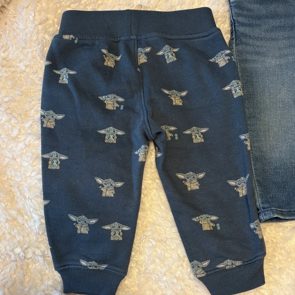 Gap Baby Joggers and Jean Set of 3 Pants 12-18M - Picture 8 of 11